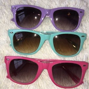 Set of 3 colorful sunglasses